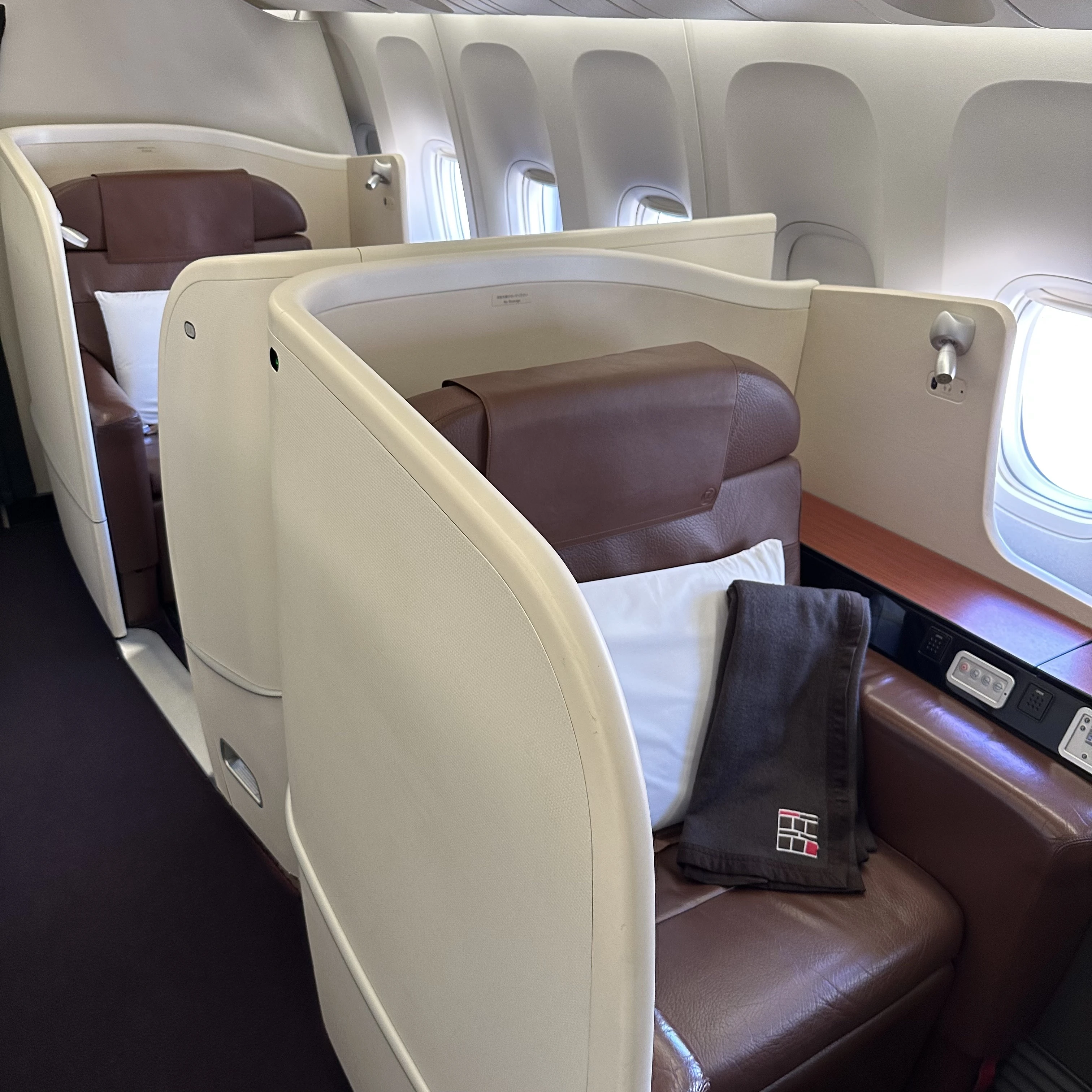 Japan Airlines Boeing 777-300ER First Class cabin.