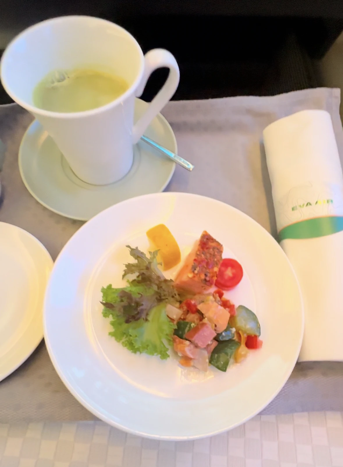 Eva Air Boeing 787-10 business class appetizer.