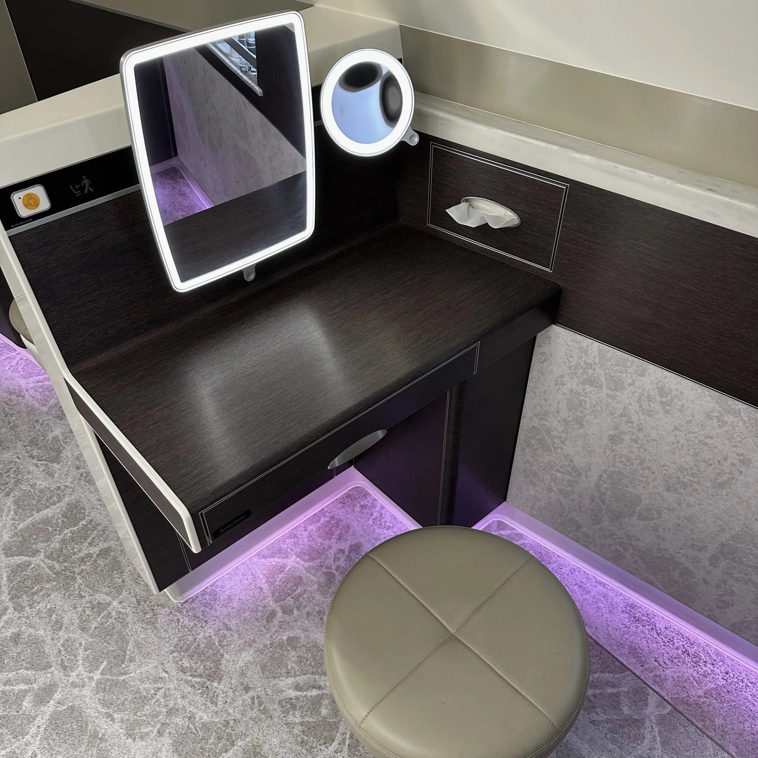 Singapore Airlines A380-800 First Class Suites bathroom vanity desk.